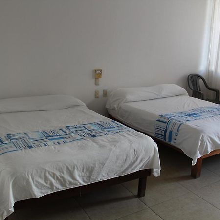 Hotel Carruiz Пуэрто-Эскондидо Экстерьер фото