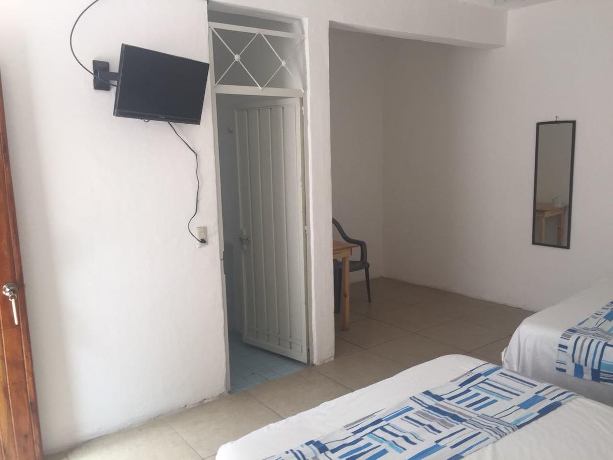 Hotel Carruiz Пуэрто-Эскондидо Экстерьер фото