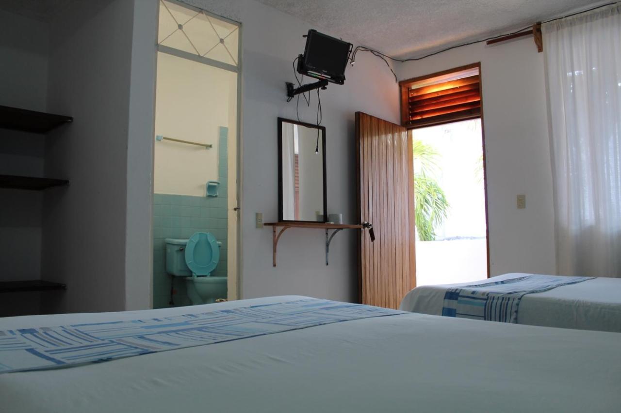 Hotel Carruiz Пуэрто-Эскондидо Экстерьер фото